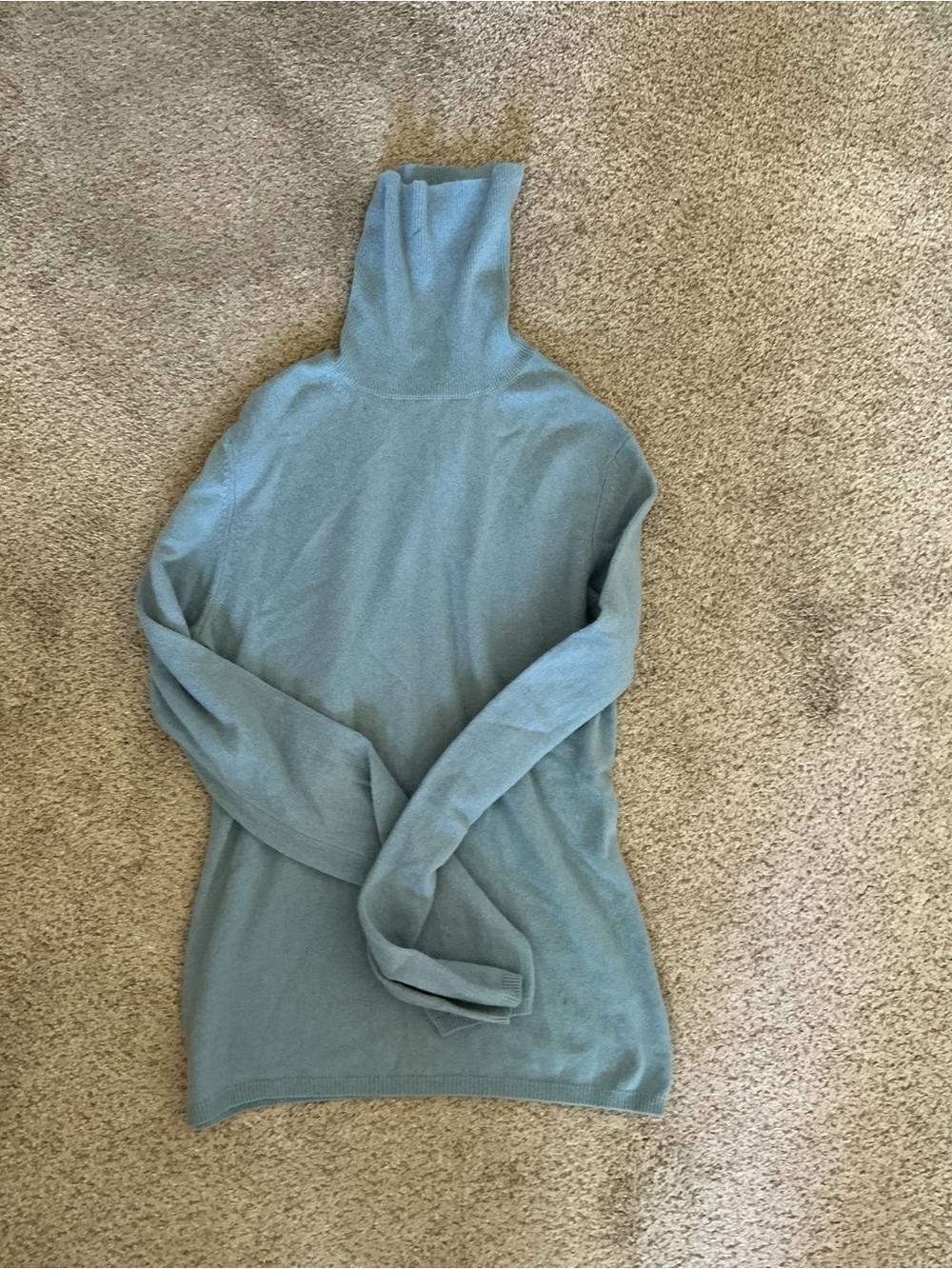 Barneys New York Light Blue Cashmere Turtleneck Sweater
